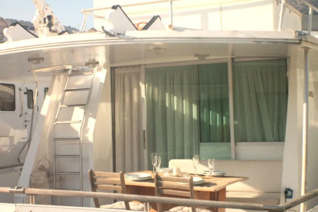 Botel Hotel Your Own Private Yacht Sant Adria de Besos Spanien